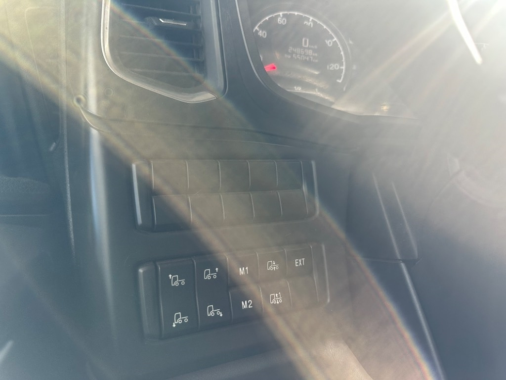 Hook lift truck Scania P 370 6x2*4