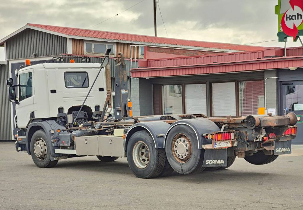 Hook lift truck Scania P 420