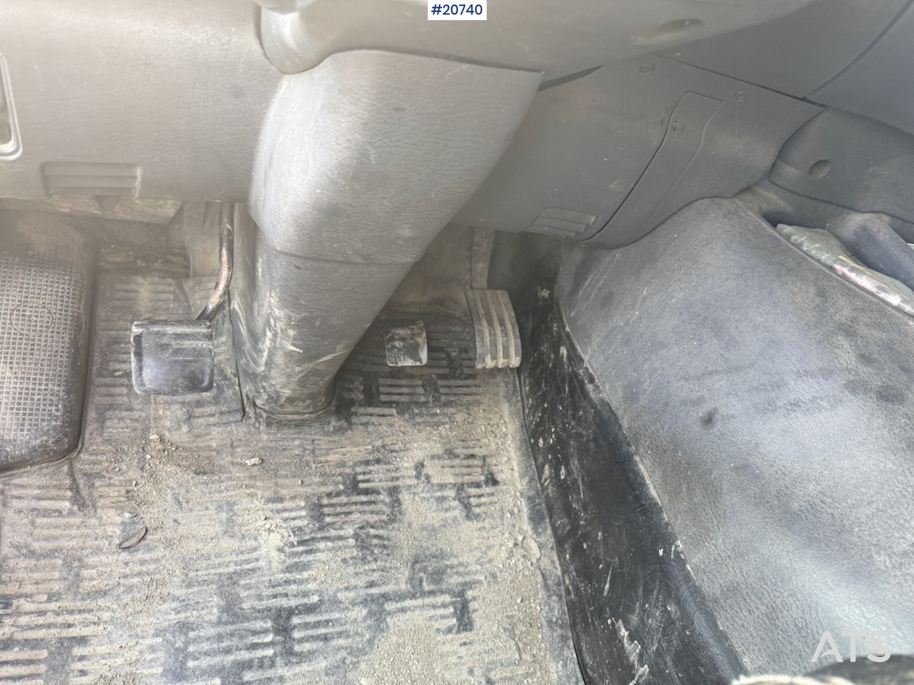 Hook lift truck Scania R124