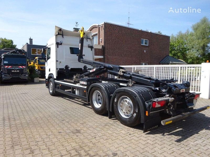 Hook lift truck Scania R450 Hook lift truck 6x2