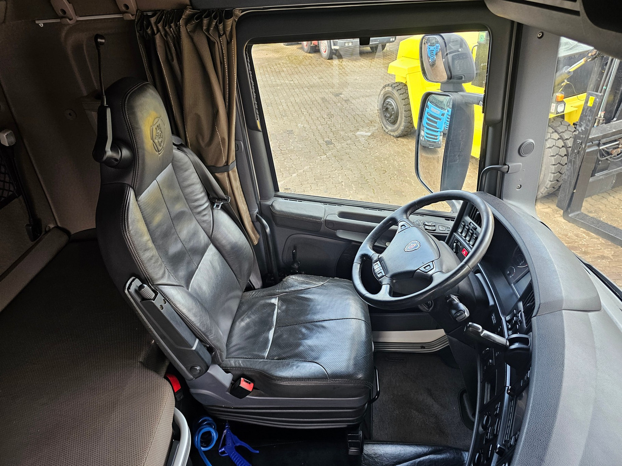 Hook lift truck Scania R490 Highline 6x2