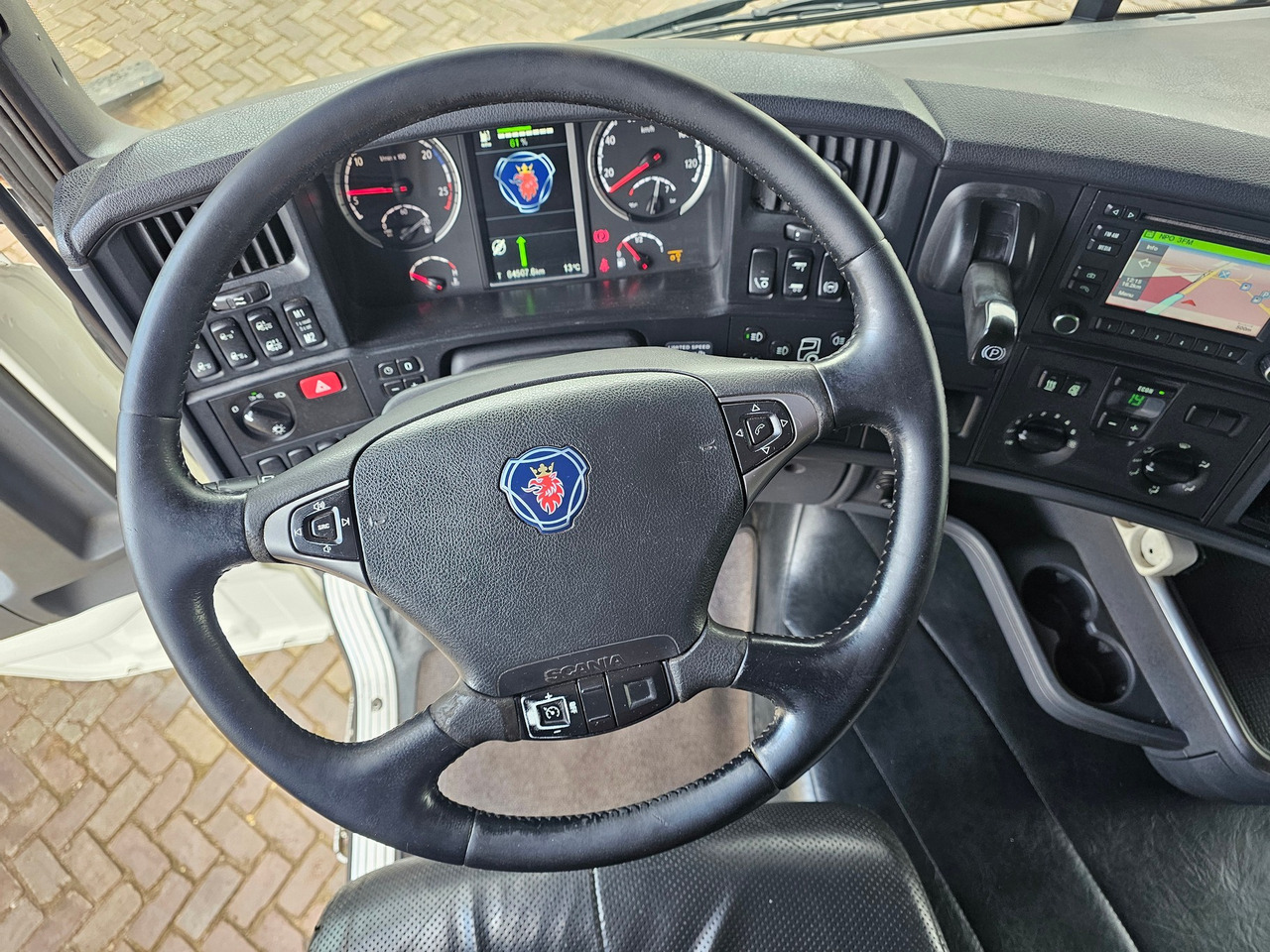 Hook lift truck Scania R490 Highline 6x2