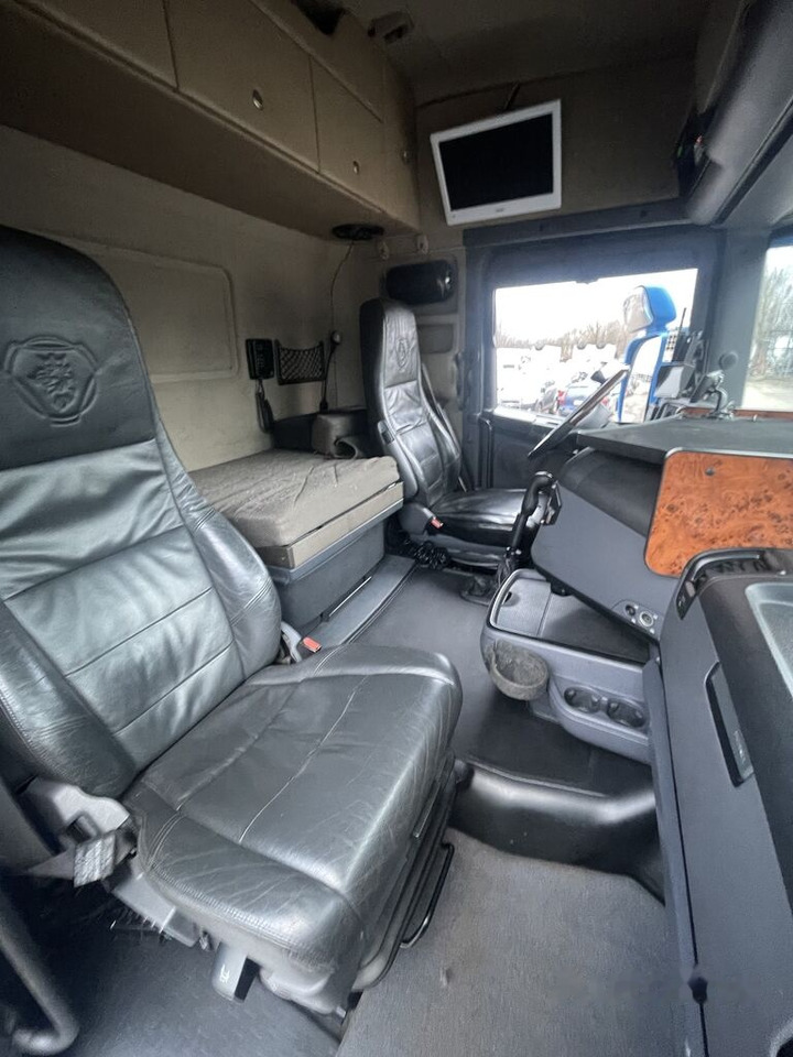 Hook lift truck Scania R500