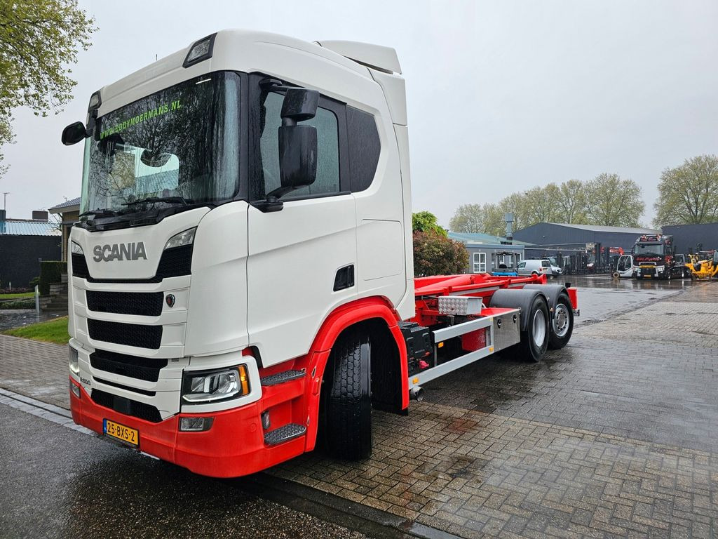 Hook lift truck Scania R500  62x*4 6 Cylinder SCR Only