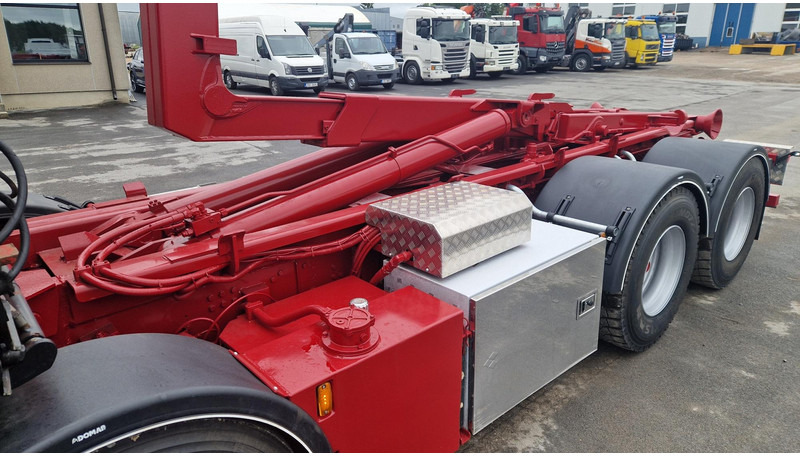 Hook lift truck Scania R500 8X4 Epsilon E250Z95