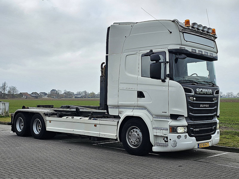 Hook lift truck Scania R520