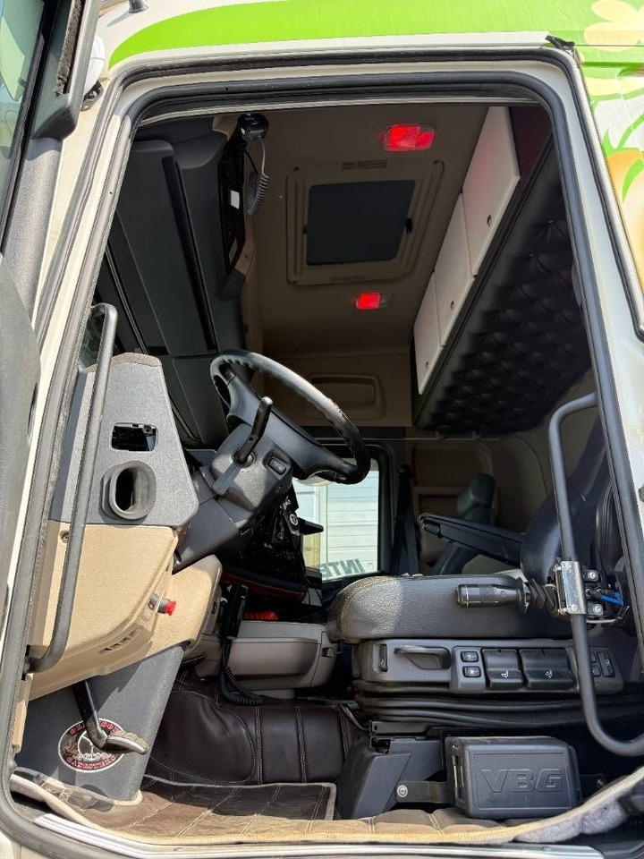 Hook lift truck Scania R520LB8X4*4HNB