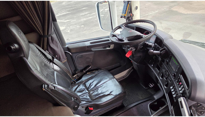 Hook lift truck Scania R520 6X4