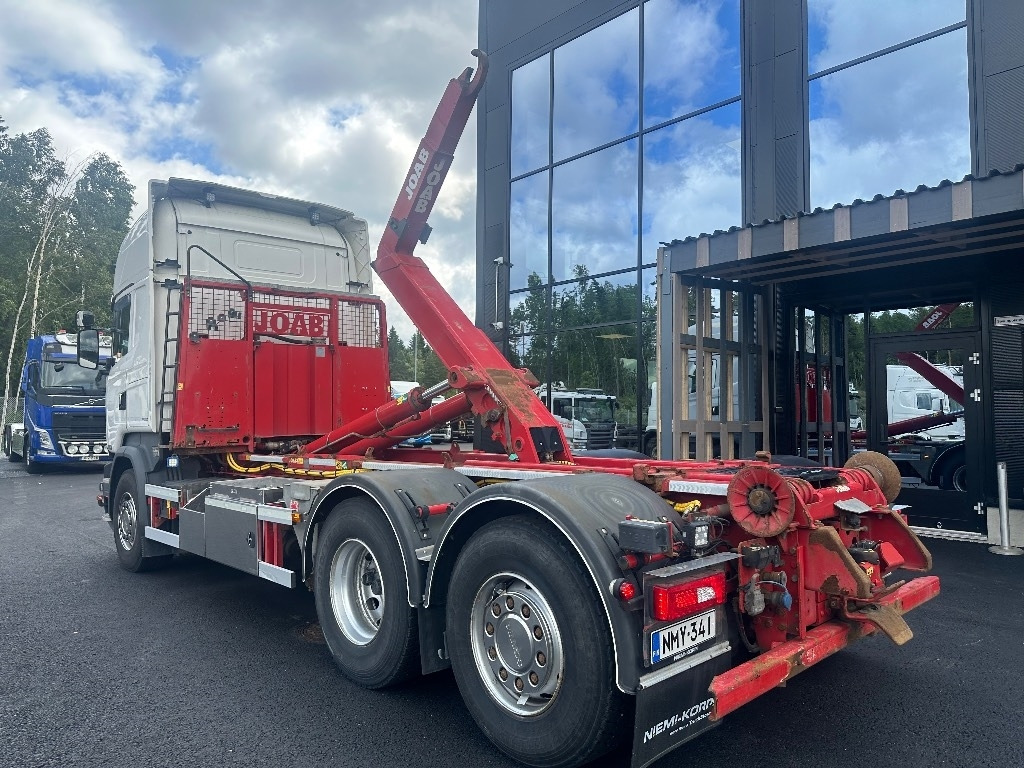 Hook lift truck Scania R520 6x2*4