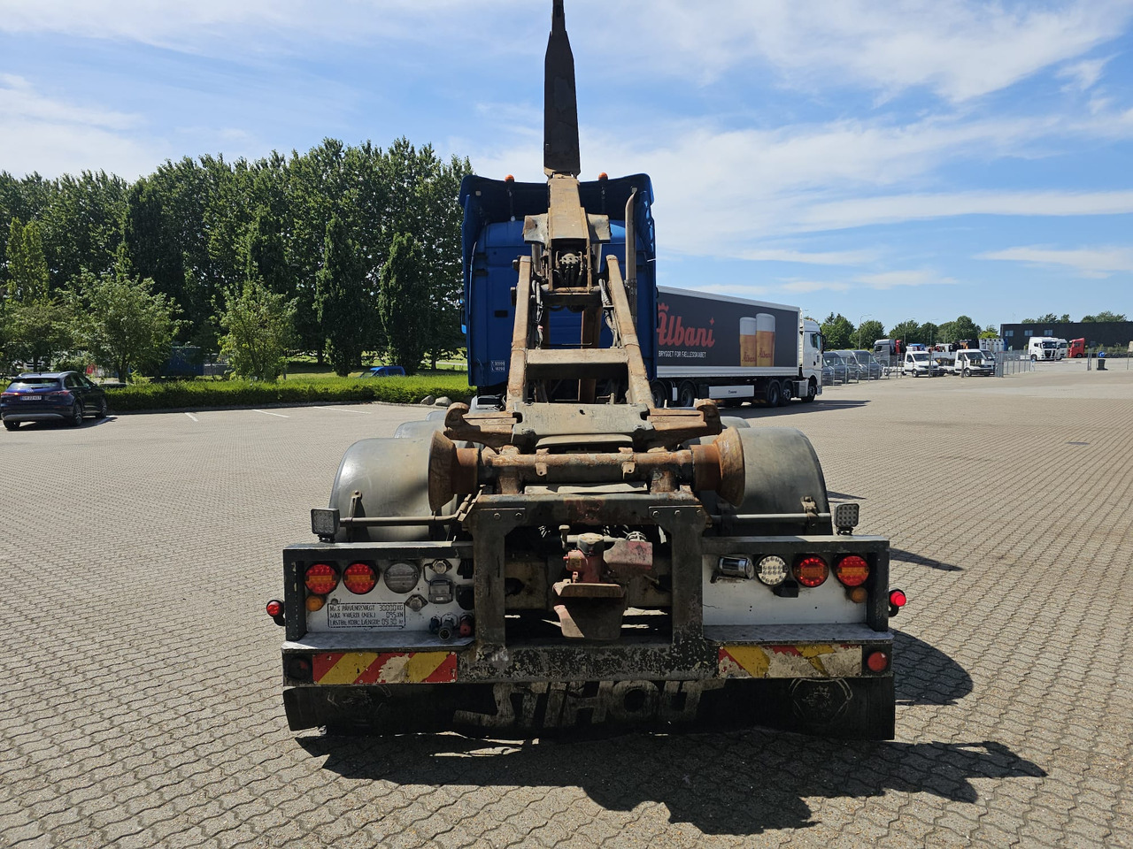 Hook lift truck Scania R560