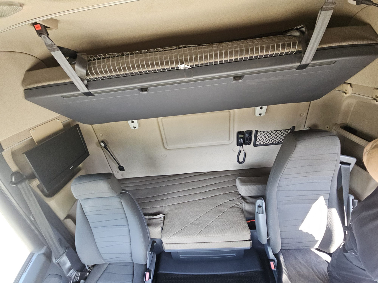 Hook lift truck Scania R560