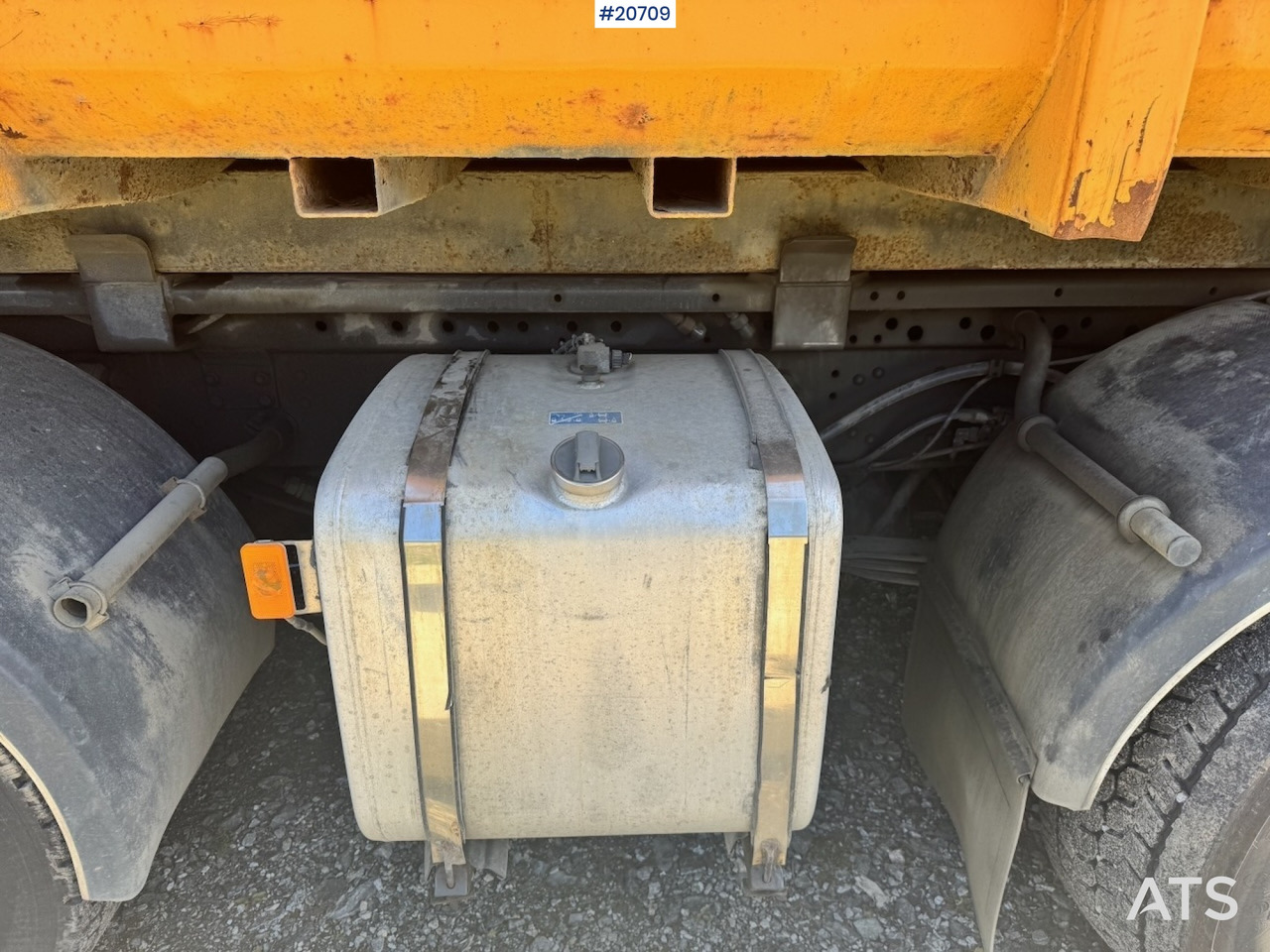 Hook lift truck Scania R560