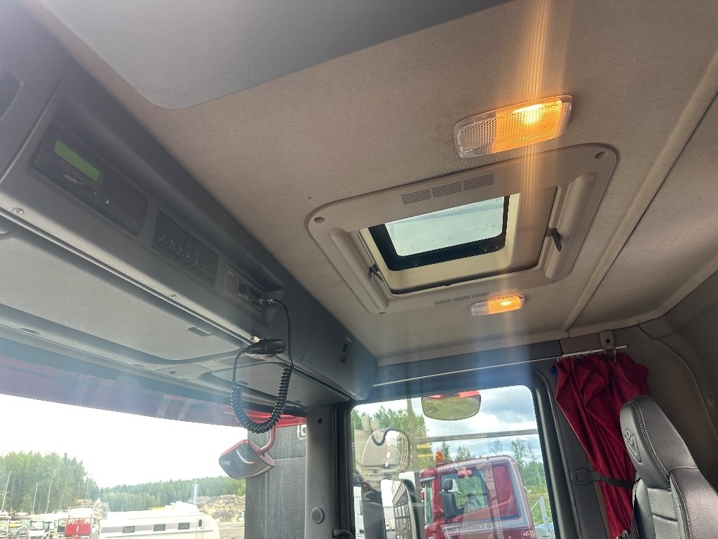 Hook lift truck Scania R580 6x2*4
