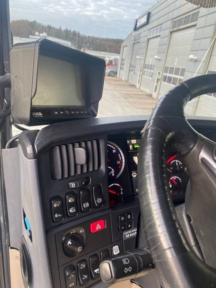 Hook lift truck Scania R580lb8x4*4hna