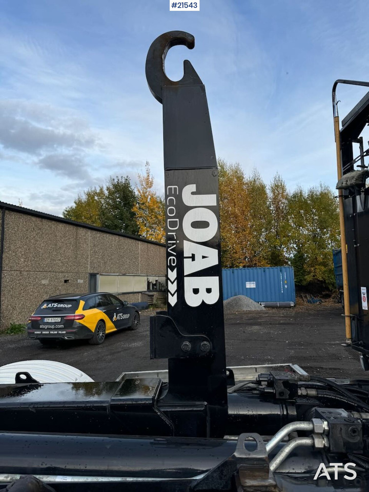 Hook lift truck Scania R660