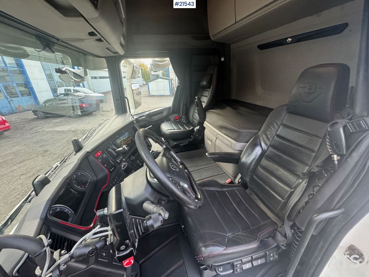 Hook lift truck Scania R660