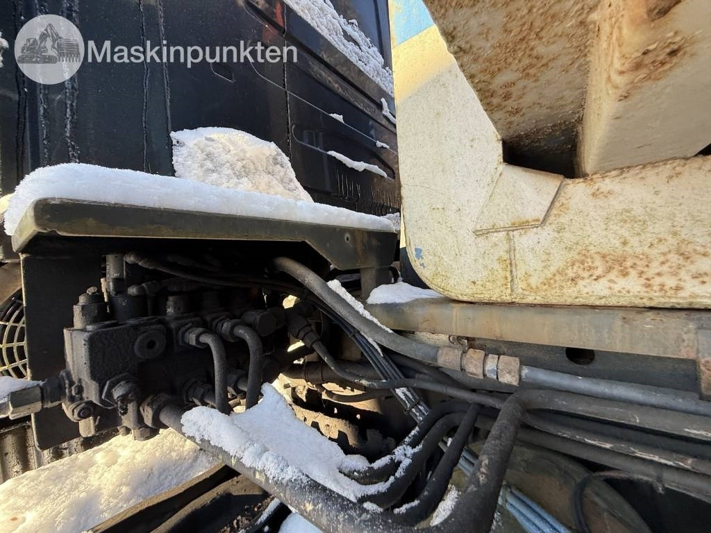 Hook lift truck Scania R 164 GB