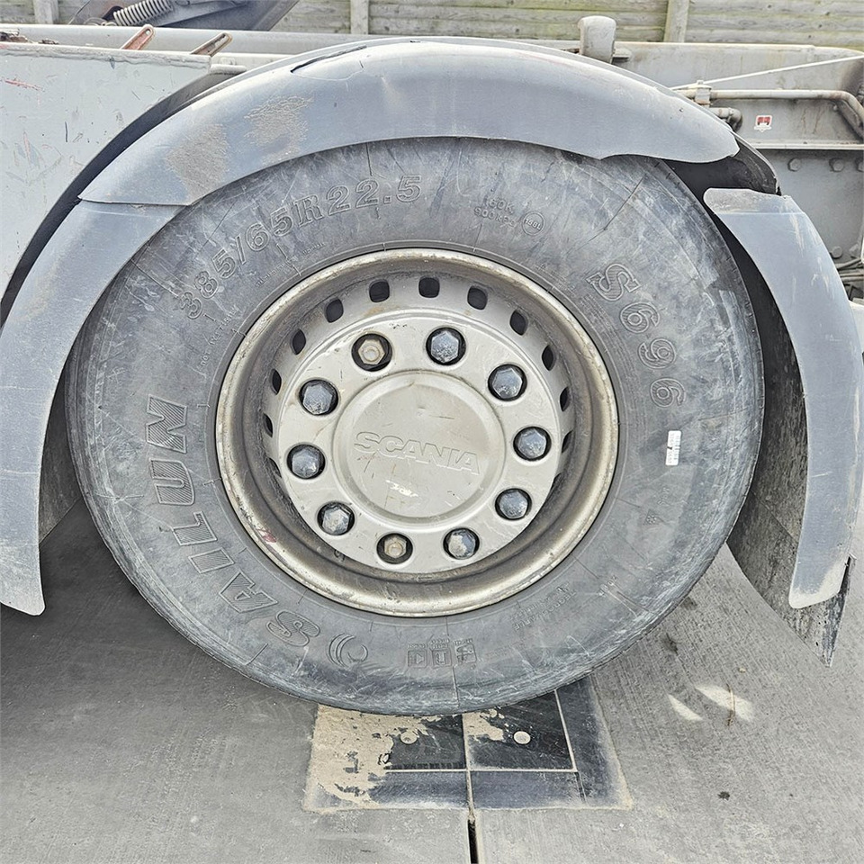 Hook lift truck Scania R 500