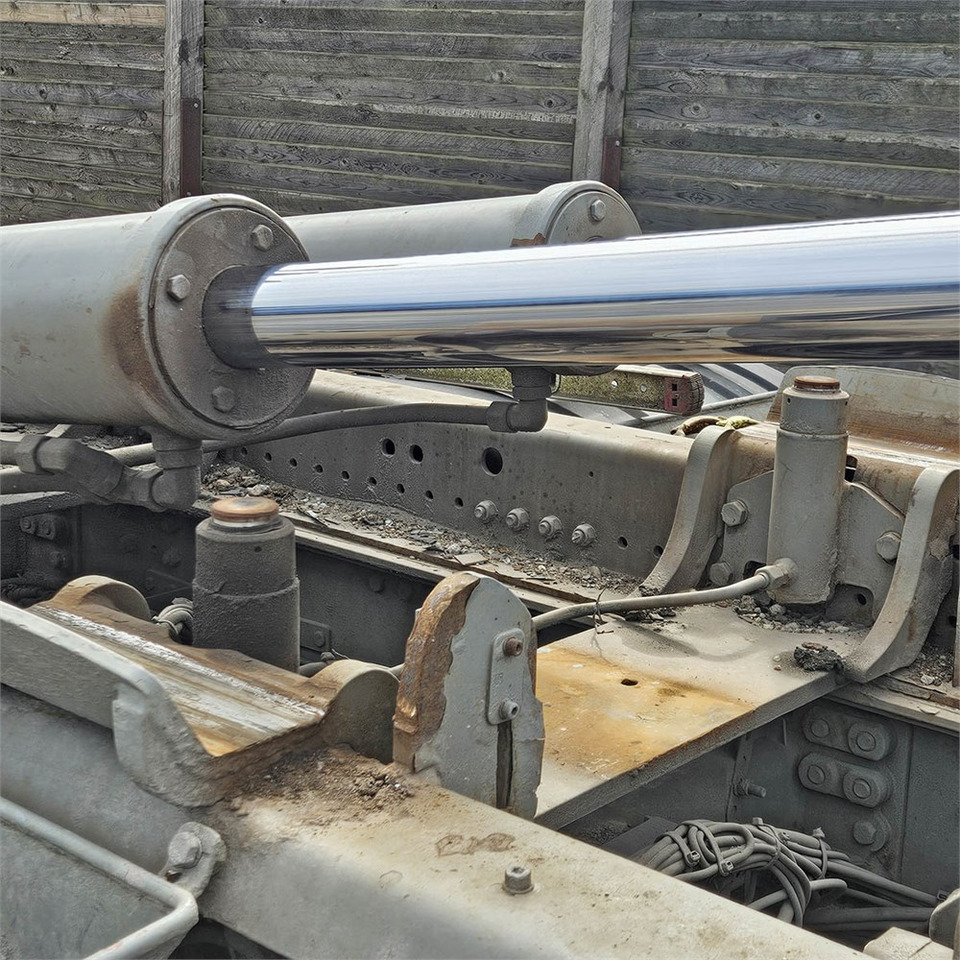 Hook lift truck Scania R 500