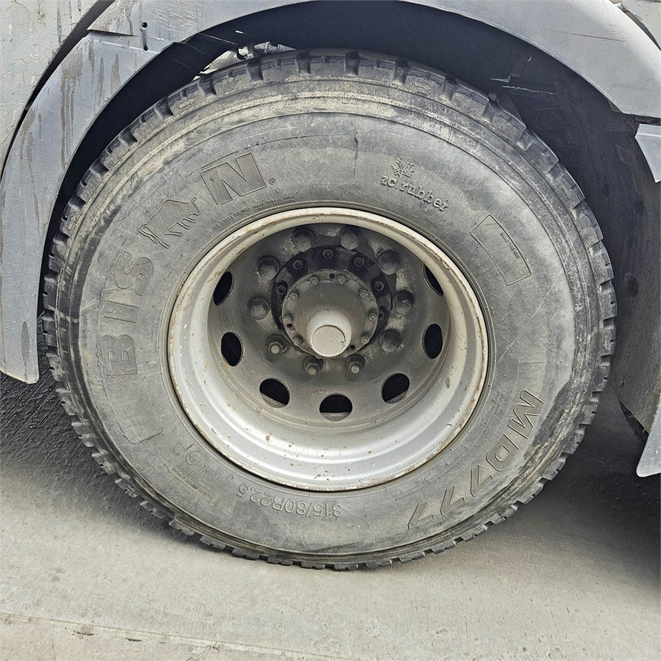 Hook lift truck Scania R 500