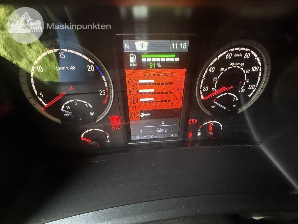 Hook lift truck Scania R 520 LB