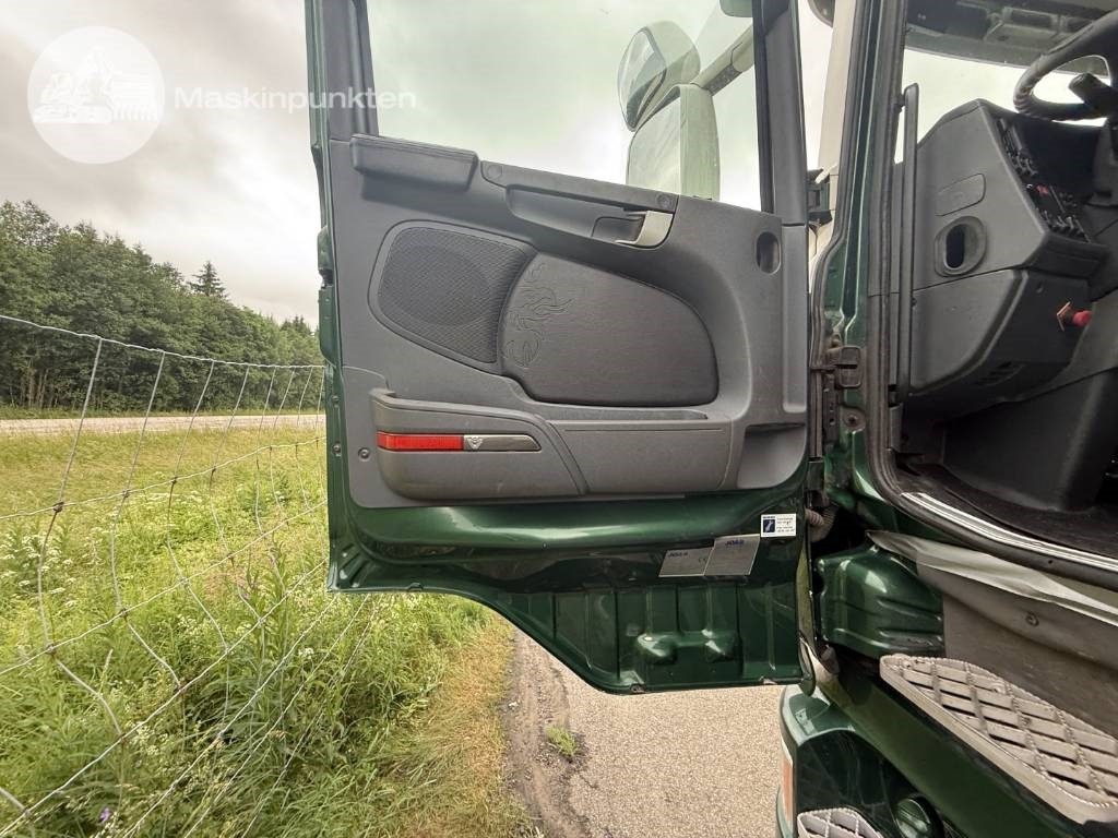 Hook lift truck Scania R 520 LB