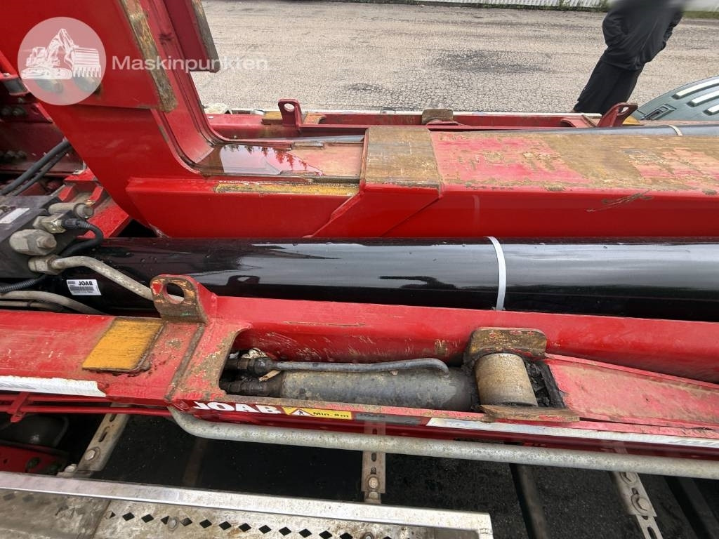 Hook lift truck Scania R 520 LB