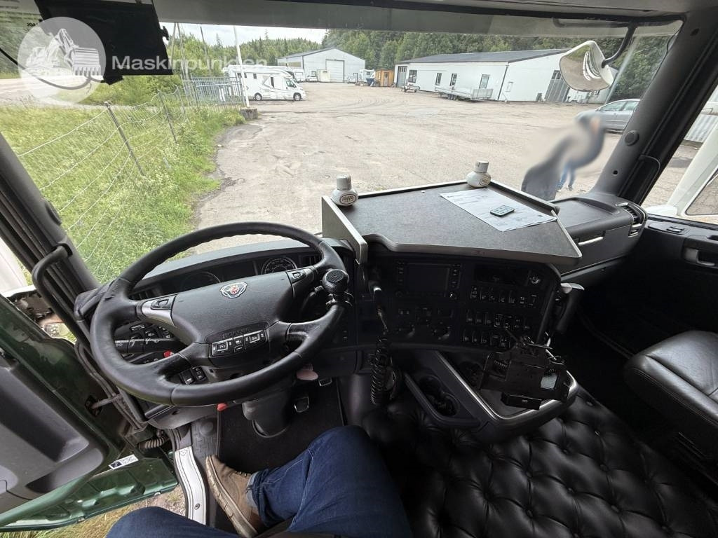 Hook lift truck Scania R 520 LB