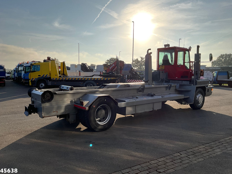 Hook lift truck Terberg YT180 VDL 25 Ton haakarmsysteem