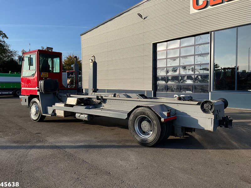 Hook lift truck Terberg YT180 VDL 25 Ton haakarmsysteem