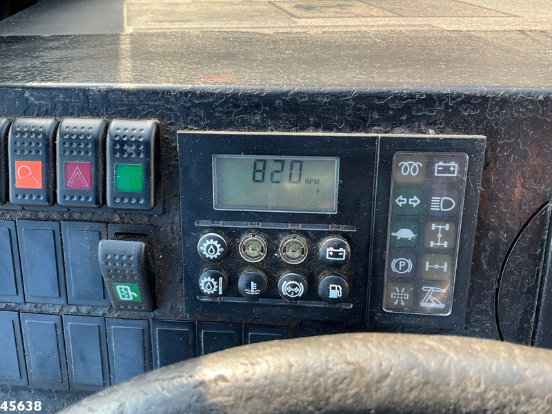 Hook lift truck Terberg YT180 VDL 25 Ton haakarmsysteem