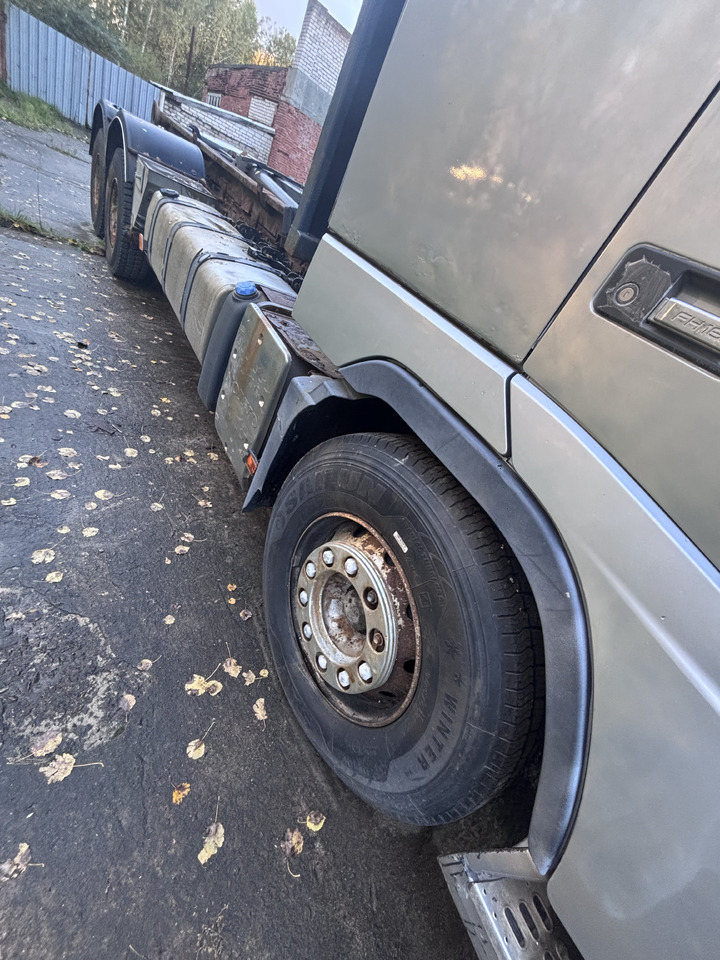 Hook lift truck VOLVO FH16 - 580