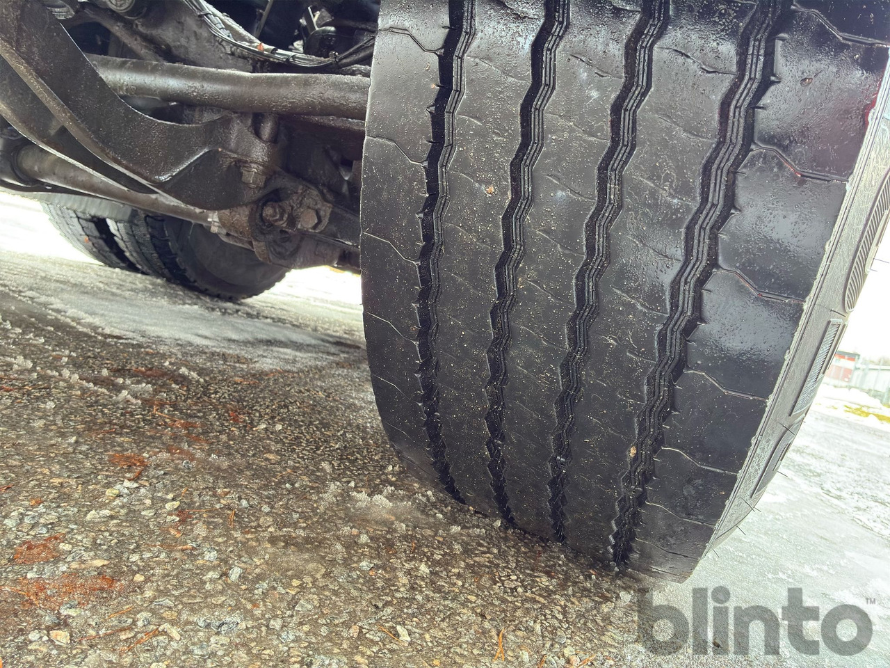 Hook lift truck VOLVO FH16 750