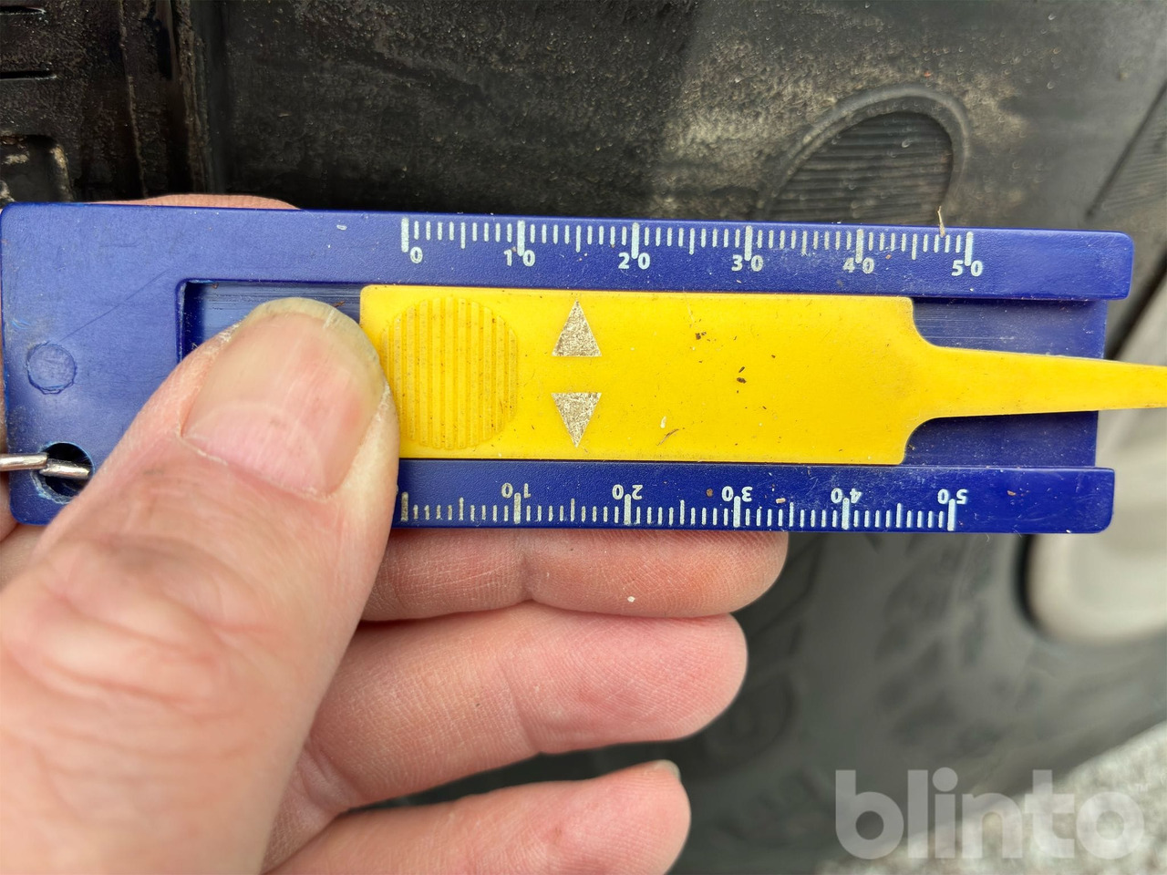 Hook lift truck VOLVO FH16 750