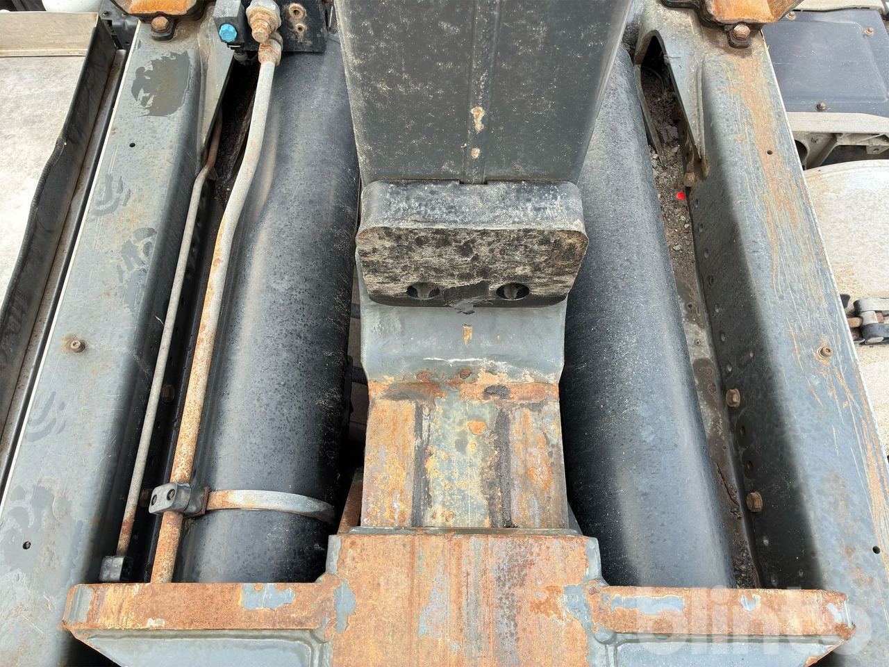 Hook lift truck VOLVO FH16 750