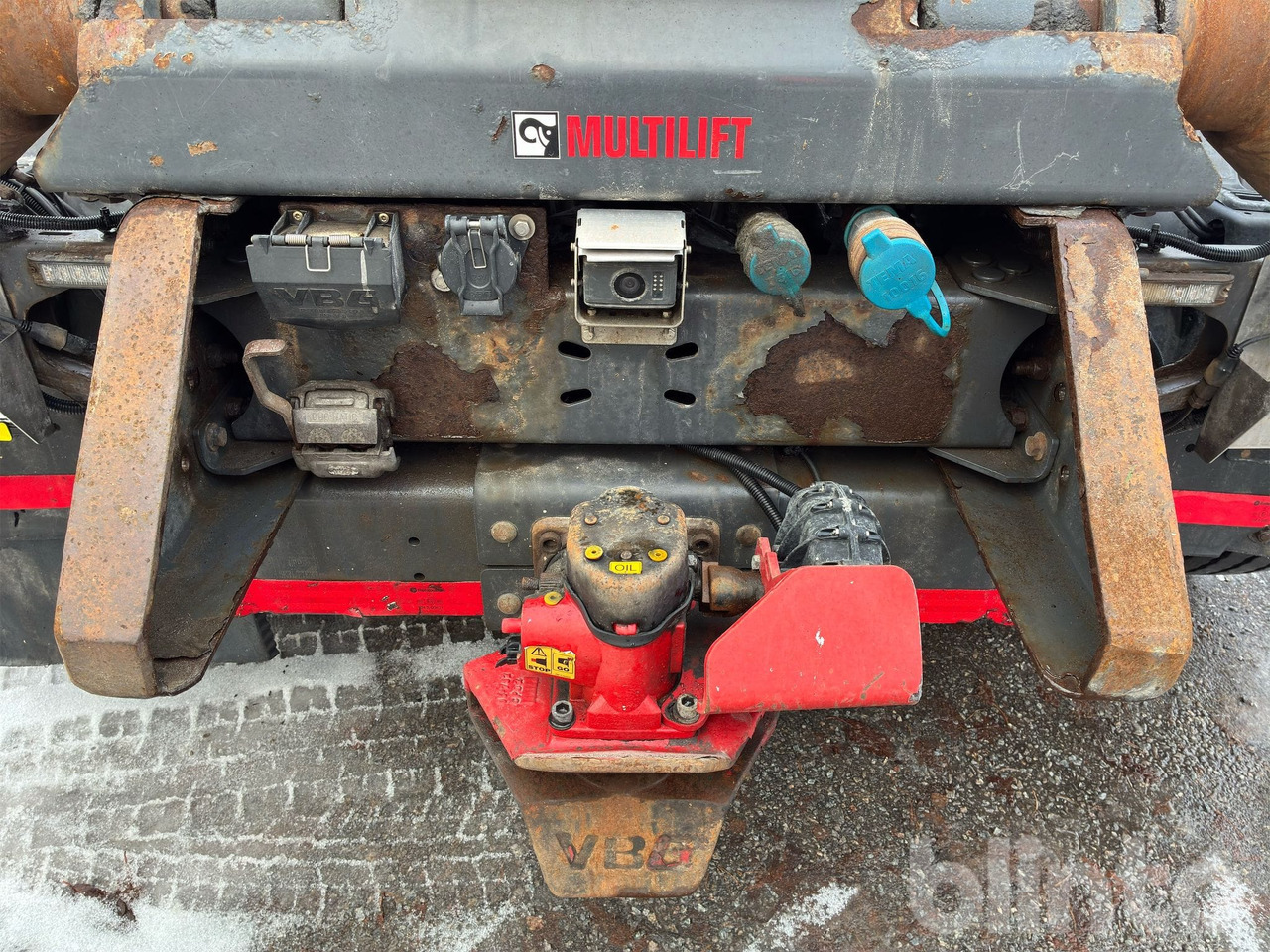 Hook lift truck VOLVO FH16 750