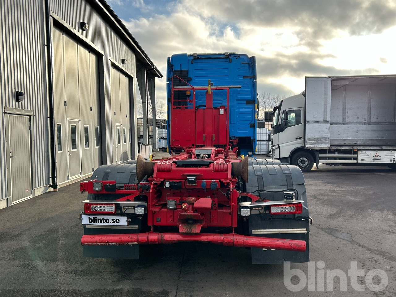 Hook lift truck VOLVO FH16 750 Performance edition