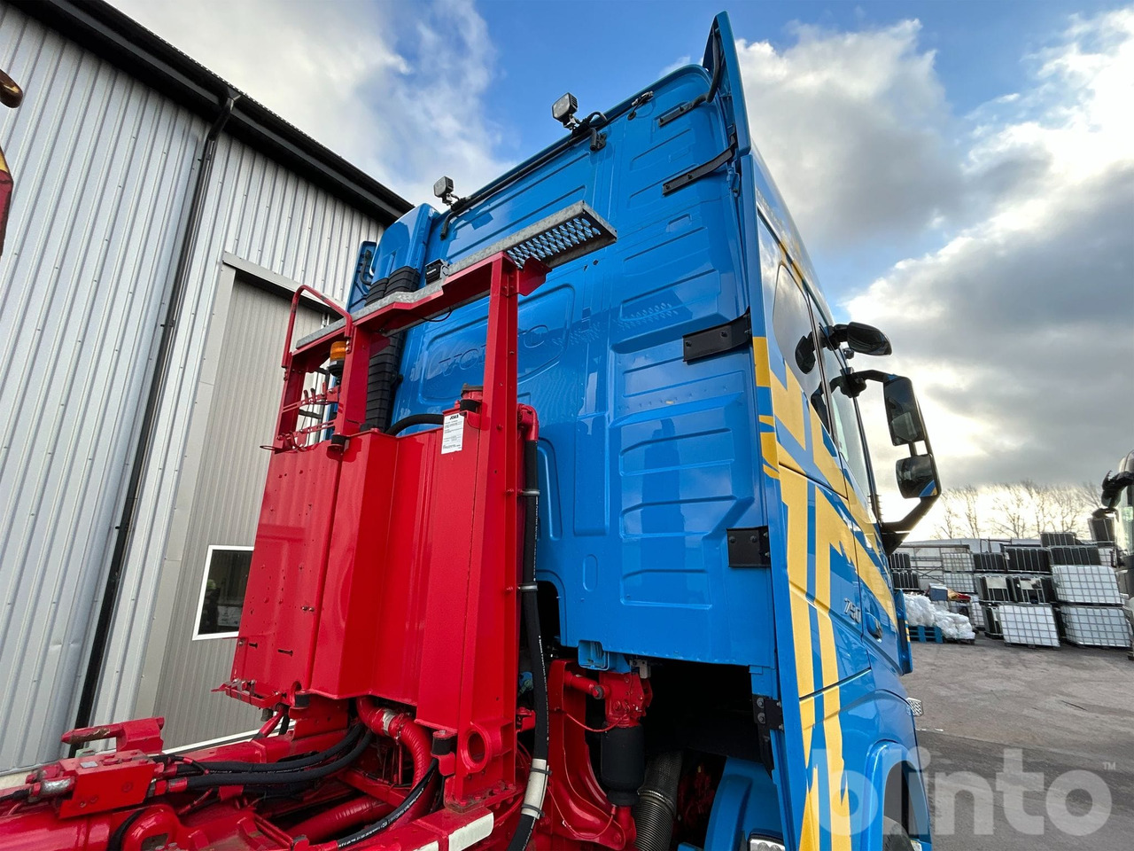 Hook lift truck VOLVO FH16 750 Performance edition