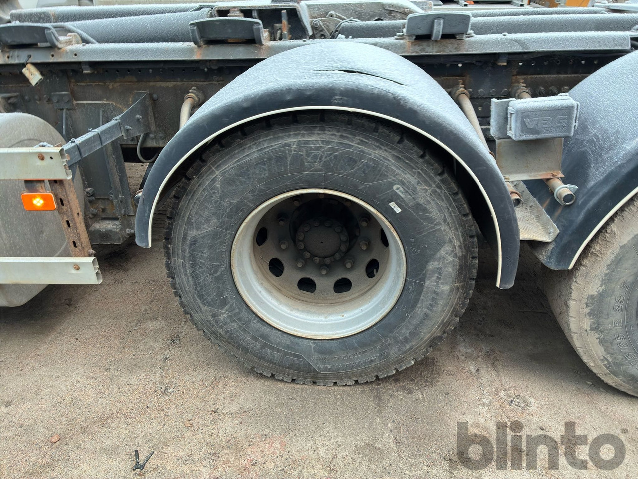 Hook lift truck VOLVO FH 420 6*2