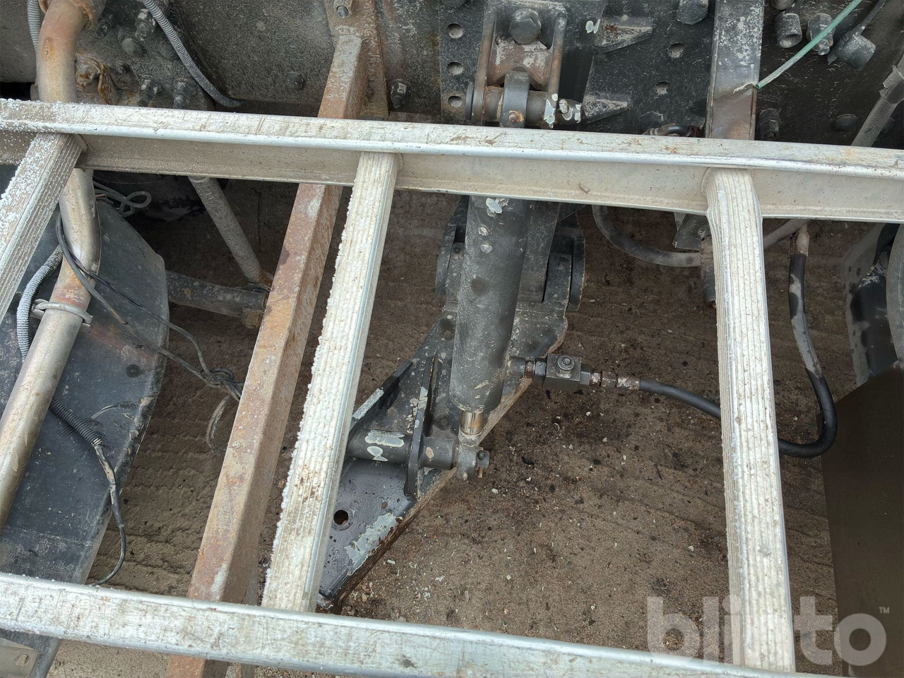 Hook lift truck VOLVO FH 420 6*2