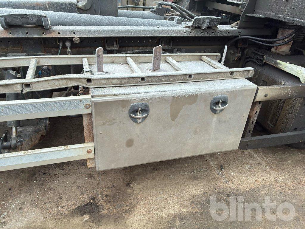 Hook lift truck VOLVO FH 420 6*2