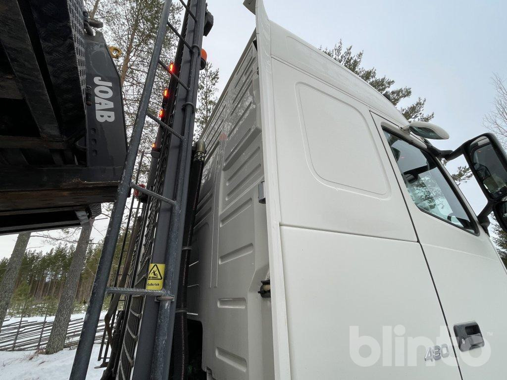 Hook lift truck VOLVO FH 480 8*2