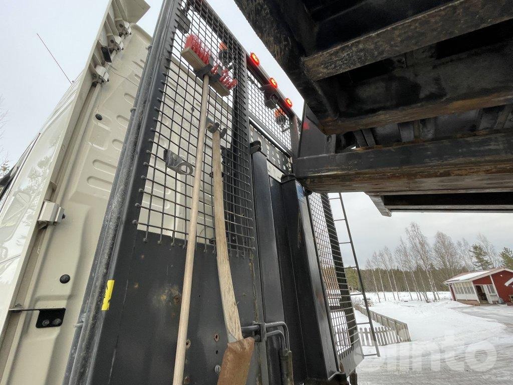 Hook lift truck VOLVO FH 480 8*2