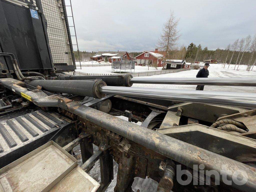 Hook lift truck VOLVO FH 480 8*2