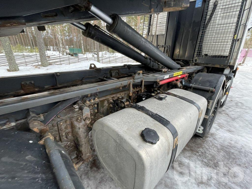 Hook lift truck VOLVO FH 480 8*2