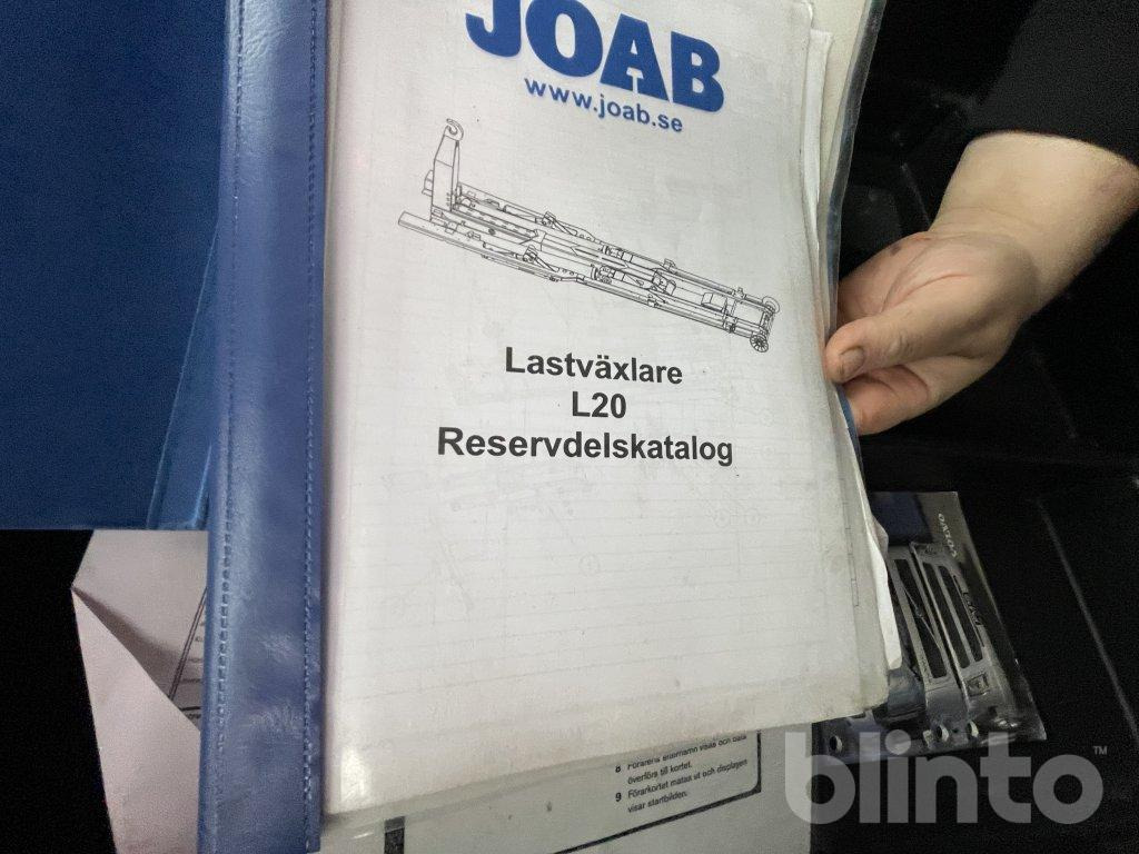 Hook lift truck VOLVO FH 480 8*2