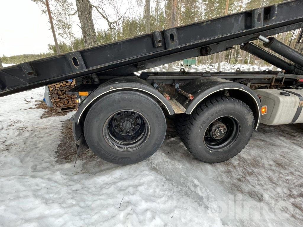 Hook lift truck VOLVO FH 480 8*2