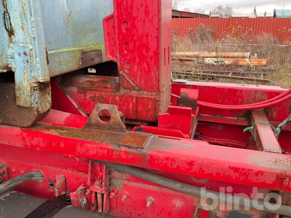 Hook lift truck VOLVO FL6 E