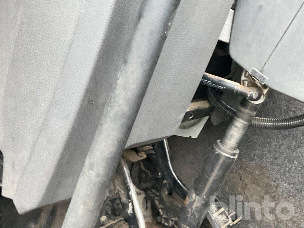 Hook lift truck VOLVO FL6 E