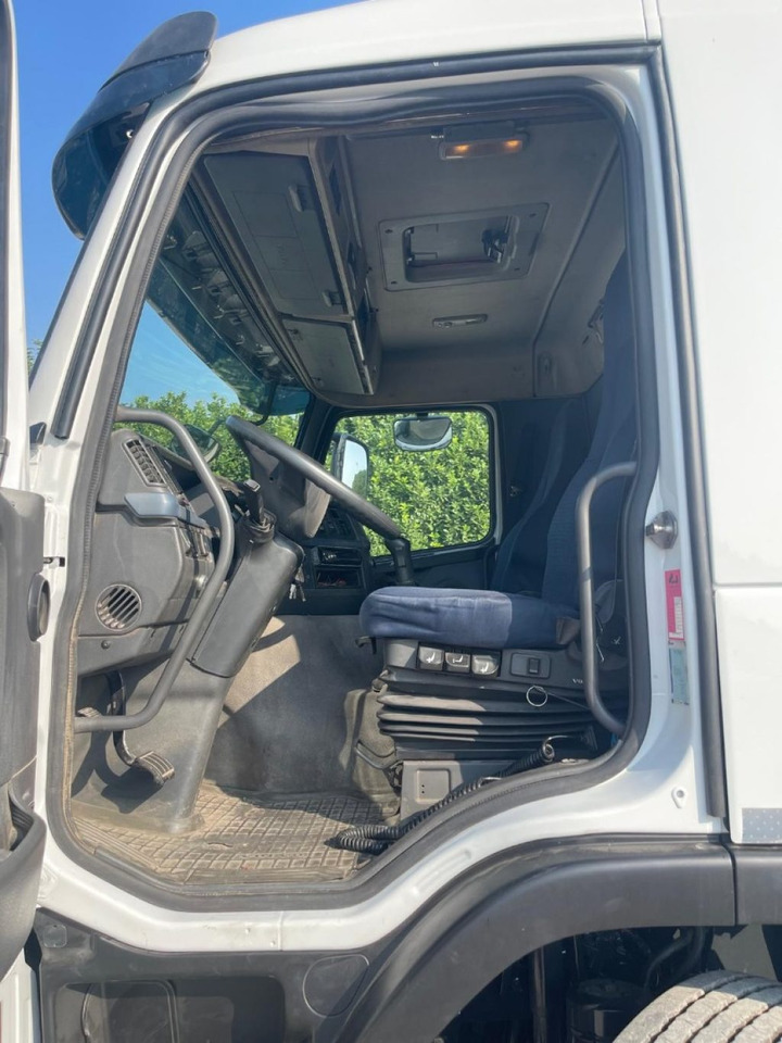 Hook lift truck VOLVO FM9 SCARRABILE